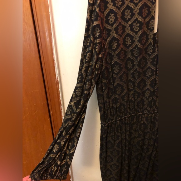 Old Navy gold and black shimmer Jumpsuit - Picture 6 of 8